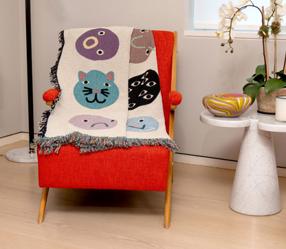 Dots Throw - 4 Art Partners