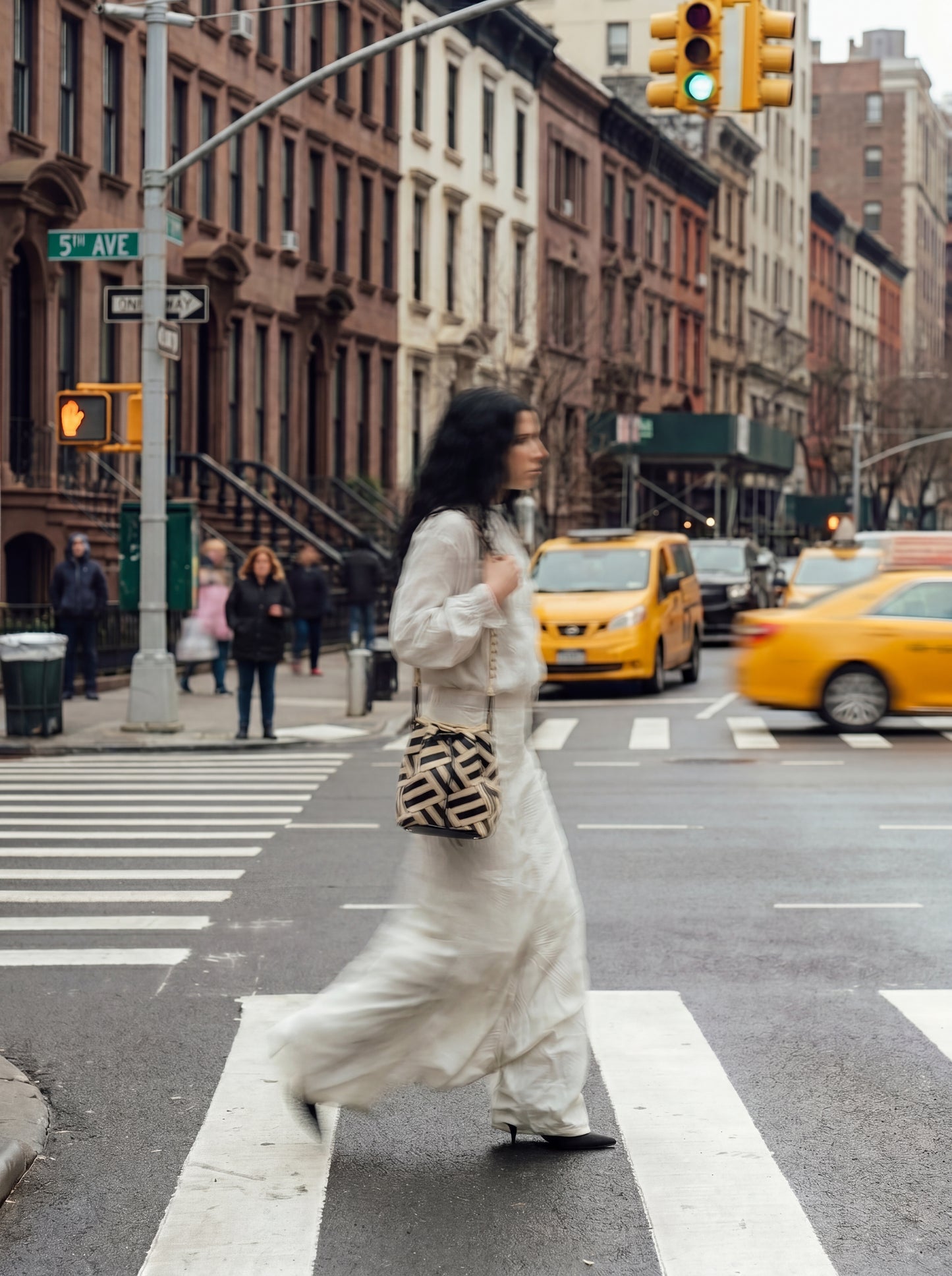 Sabandija x Omar Rayo Bucket Bag