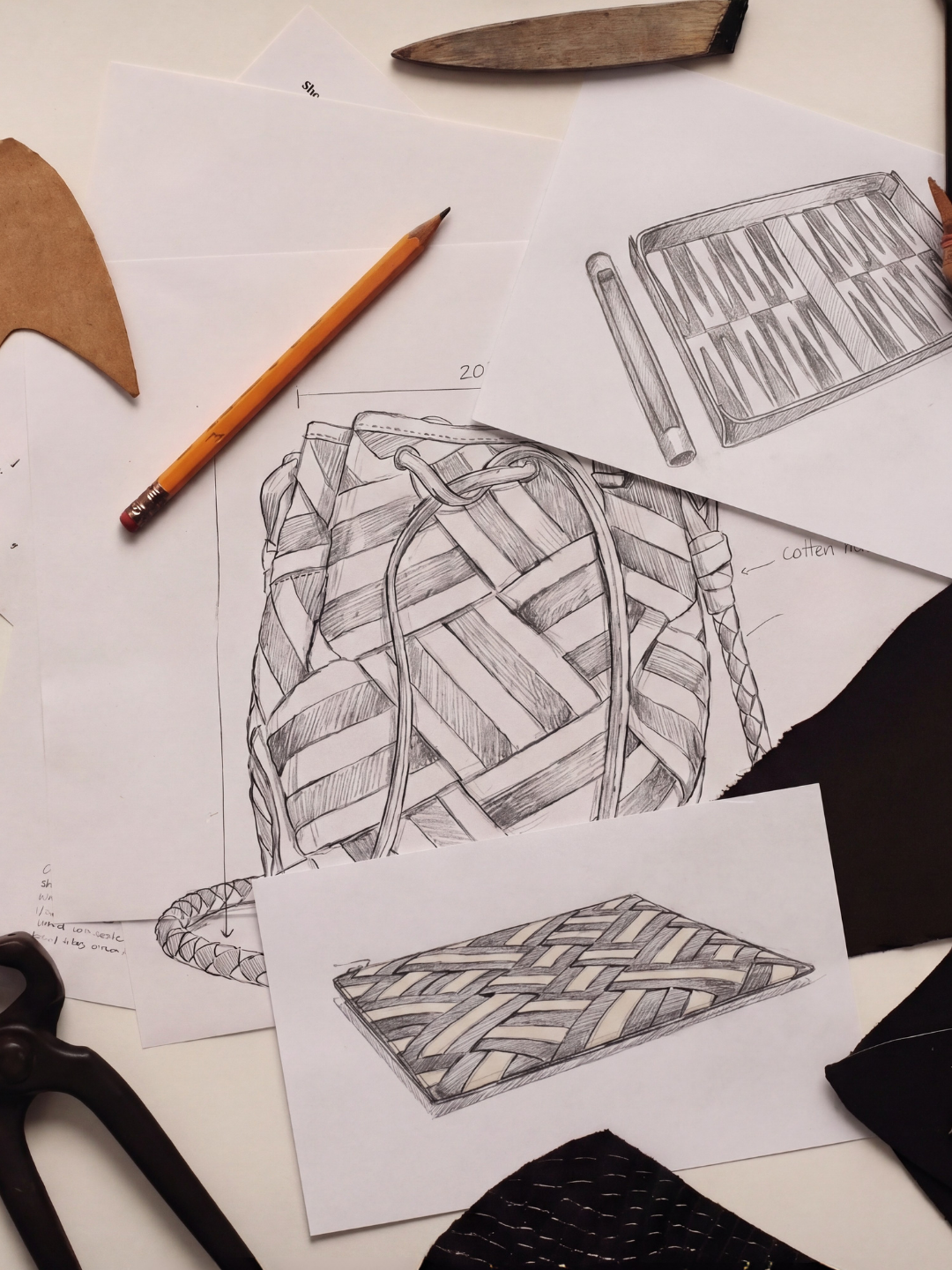 Sabandija x Omar Rayo Bucket Bag