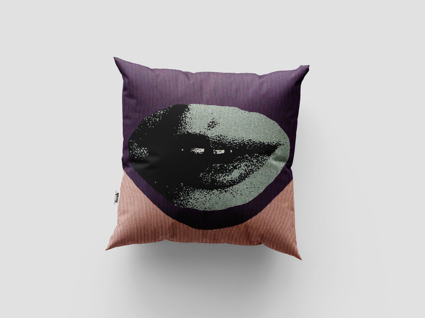 The Faceless Collection Pillow Set