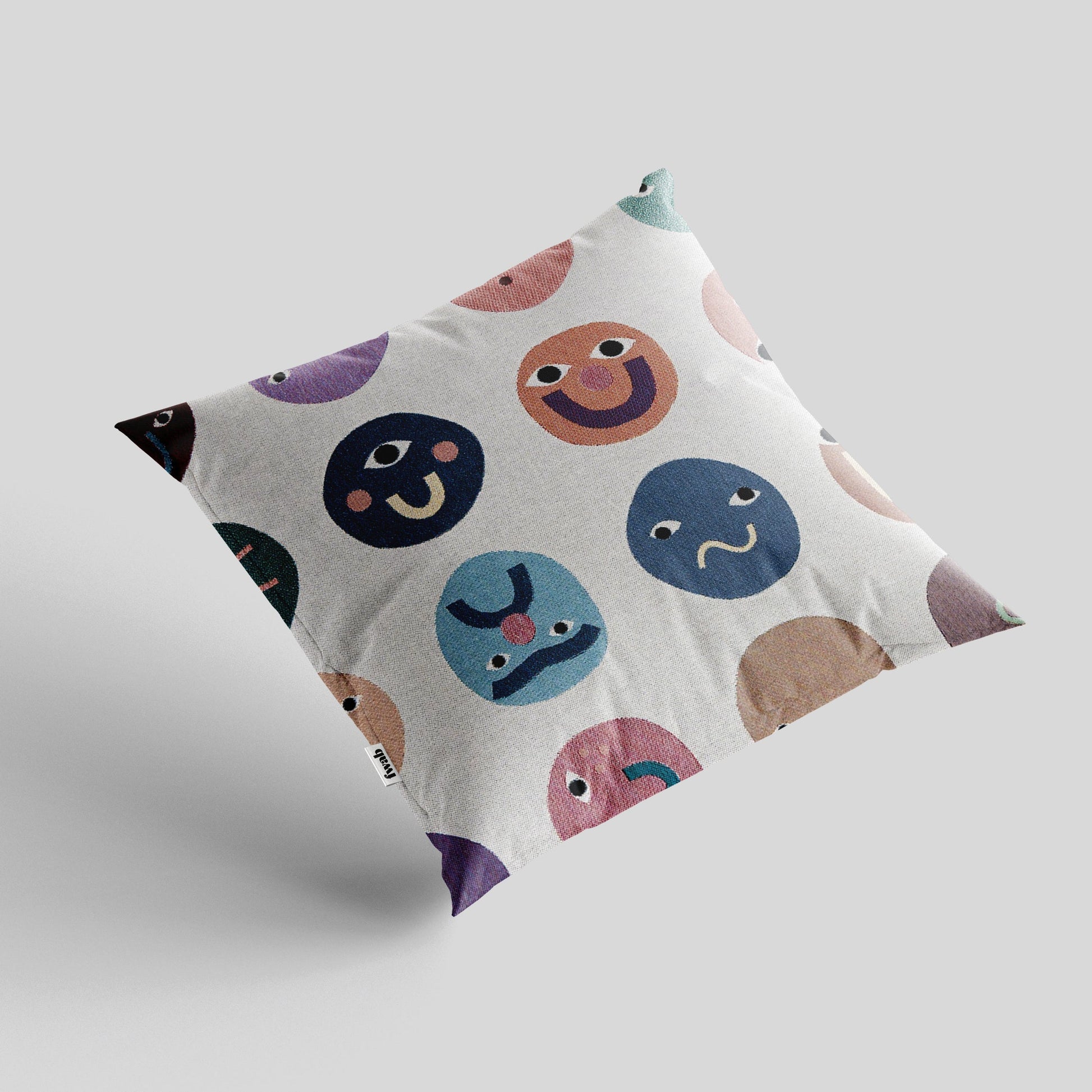 Dots cushion